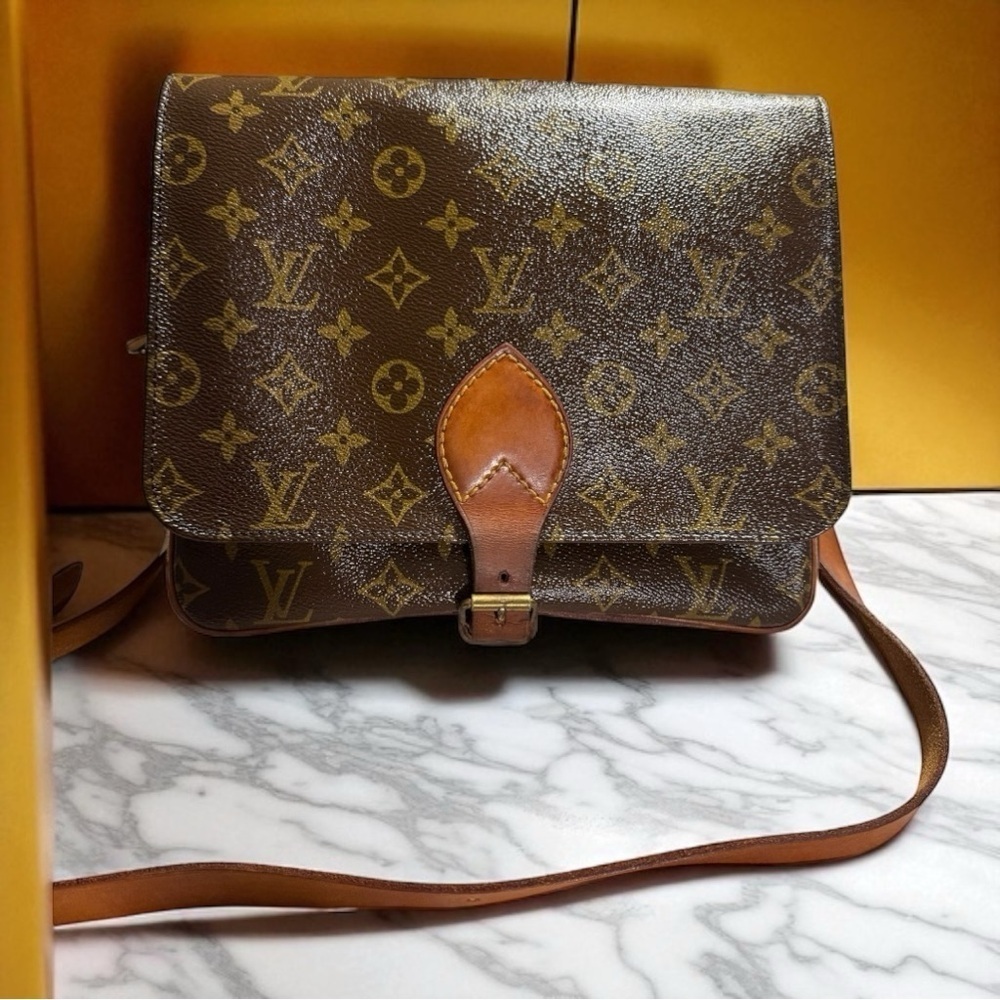 Louis Vuitton Cartouchiere GM Shoulder Bag / COA